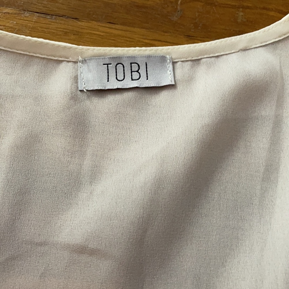 Cream Blouse - Picture 4 of 5